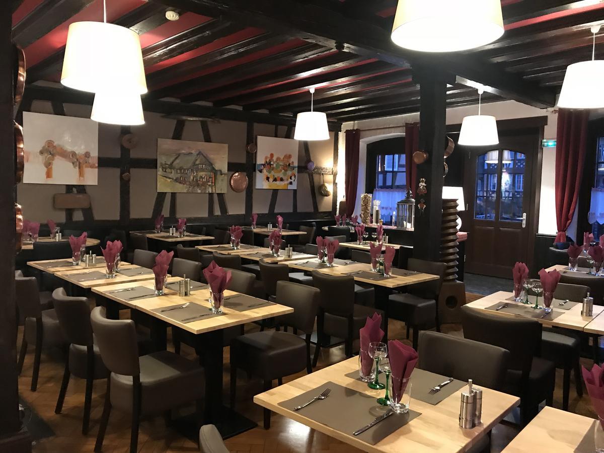 Hotel Restaurant Le Brochet 바 외부 사진